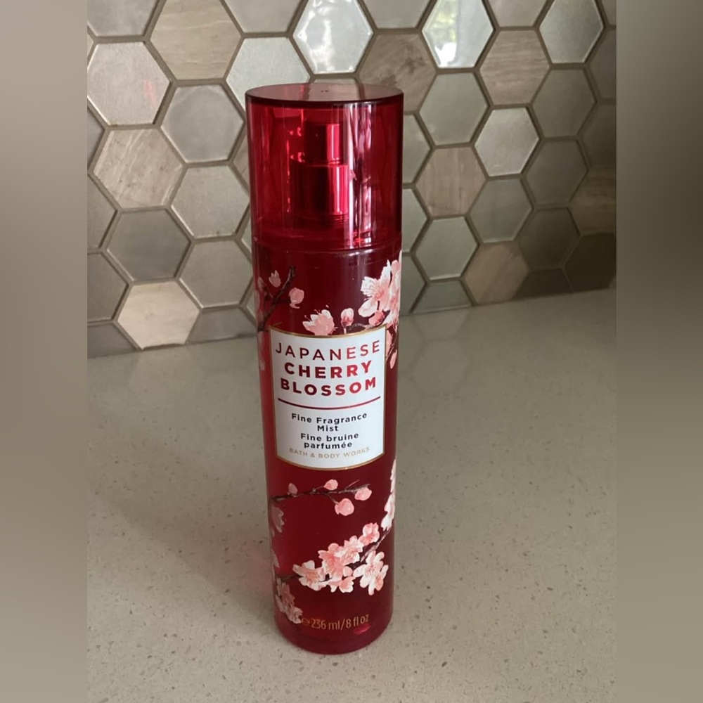 Bath & Body Works Japanese Cherry Blossom